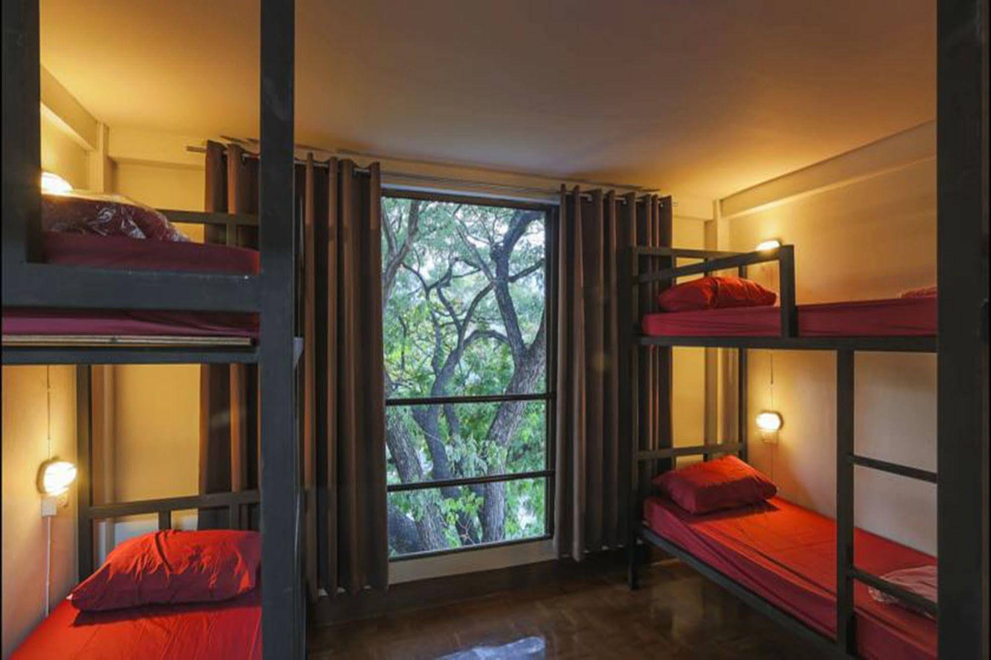 Cham Cha Hostel Chiang Mai Eksteriør billede