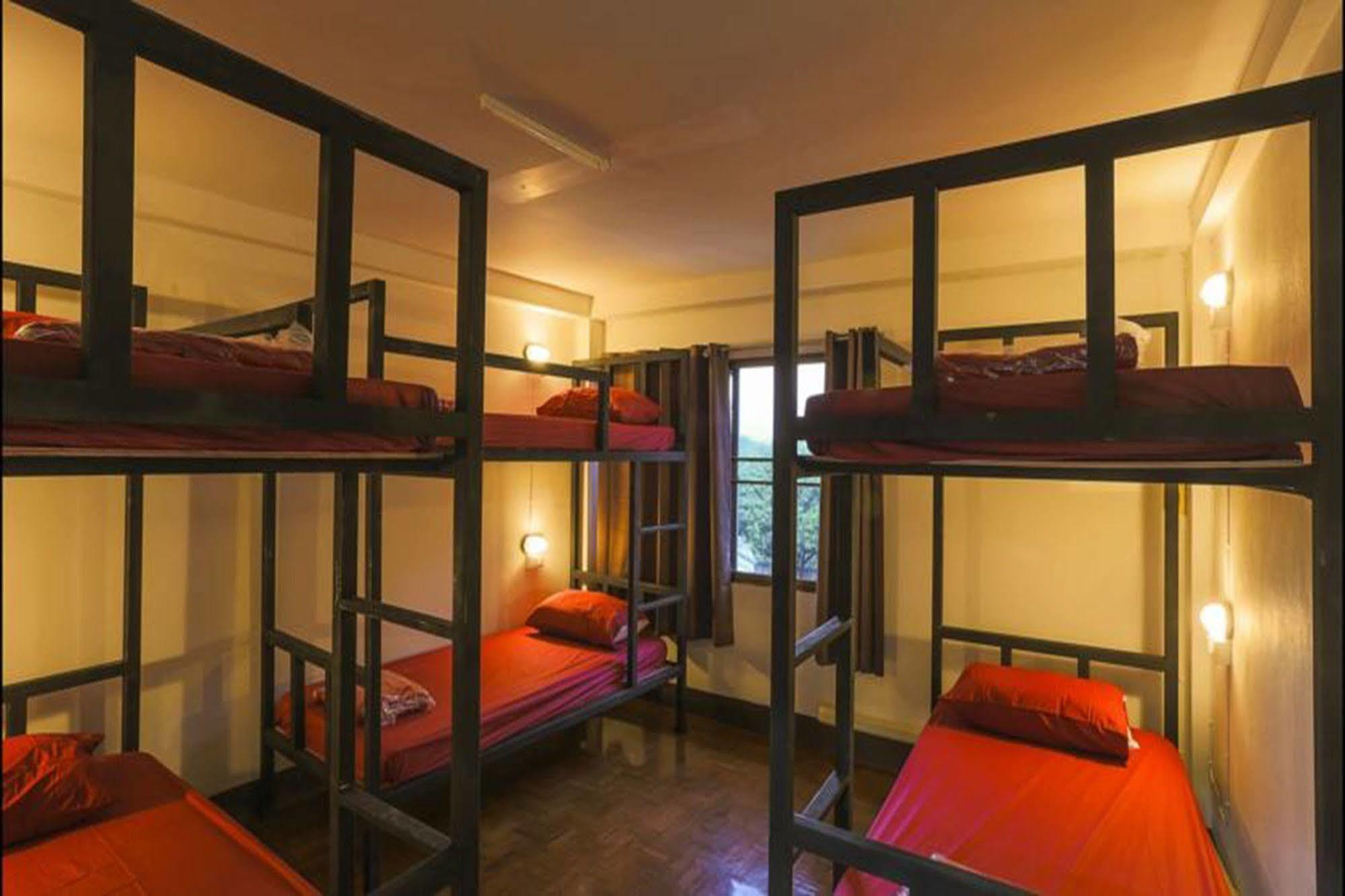 Cham Cha Hostel Chiang Mai Eksteriør billede