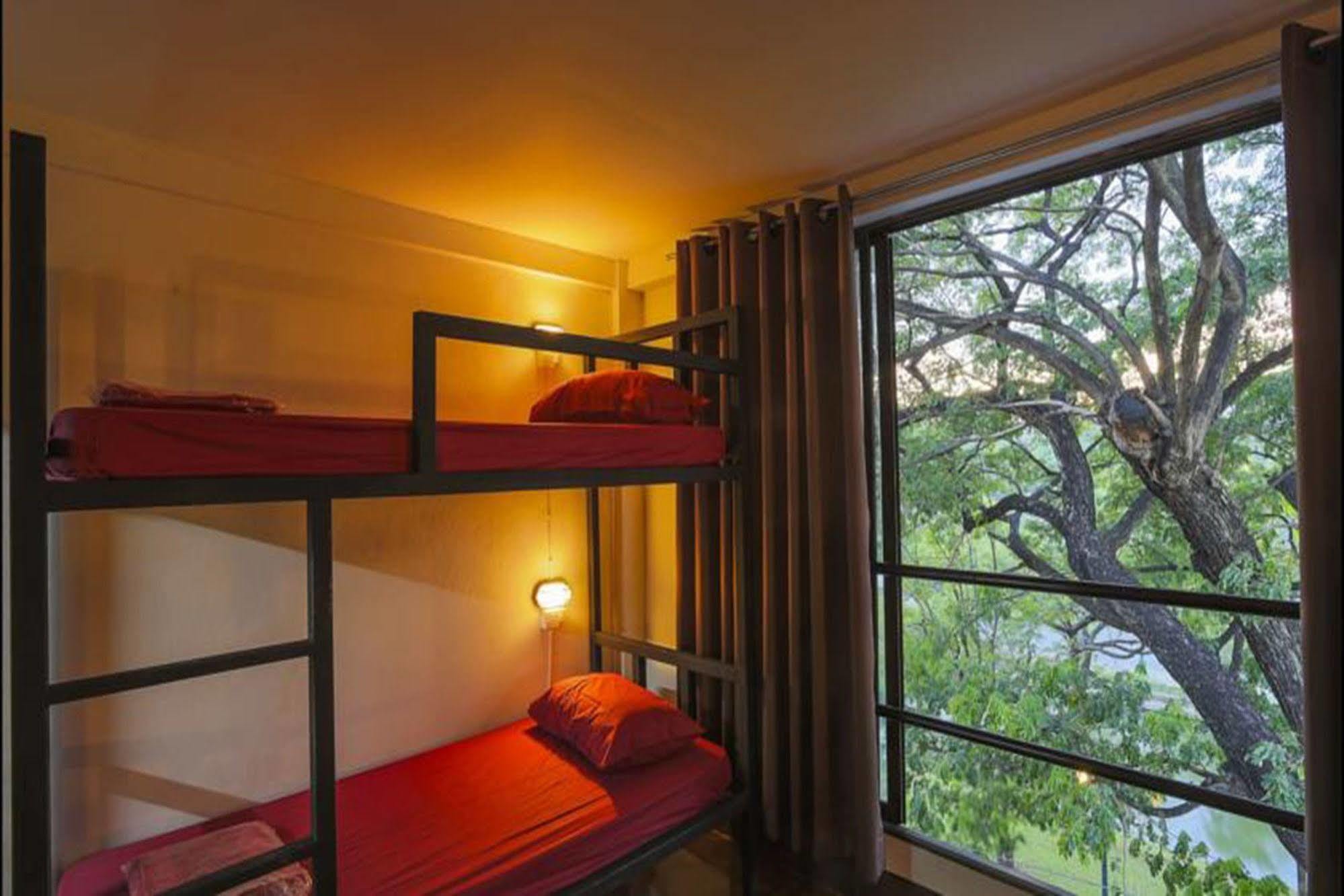 Cham Cha Hostel Chiang Mai Eksteriør billede